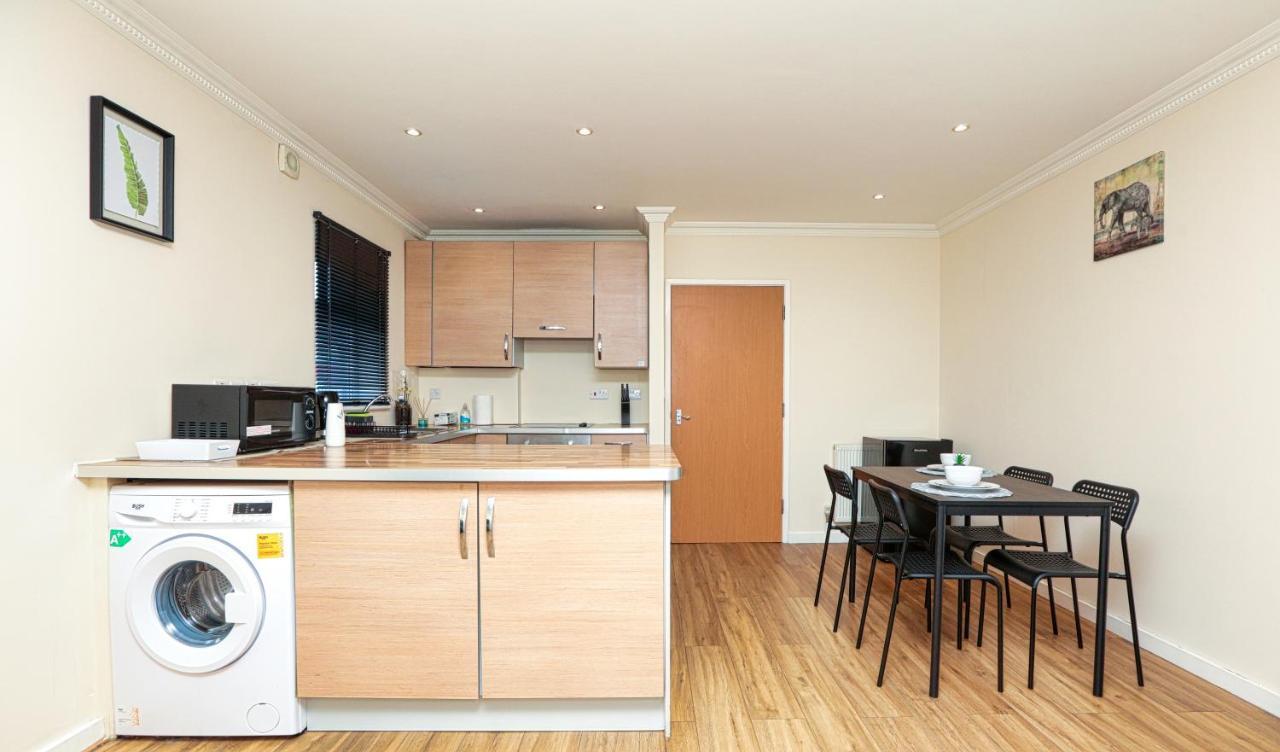 Surespring Apartment Erith Extérieur photo